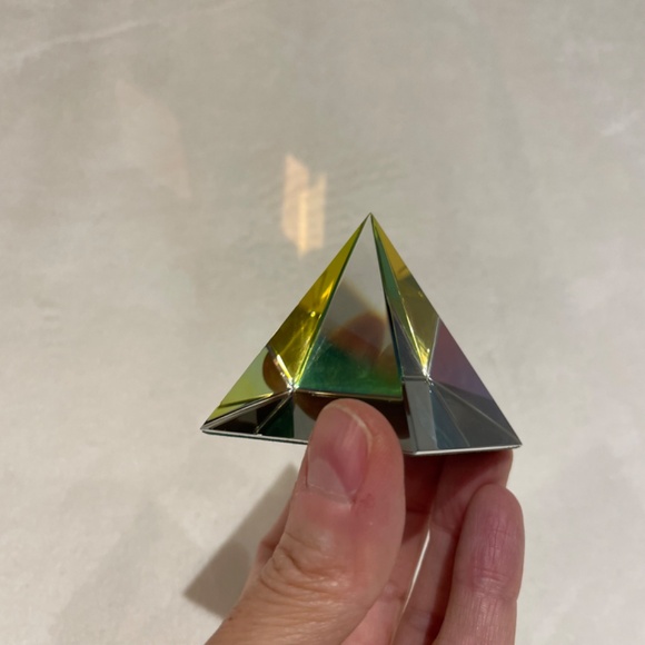 Crystal Pyramid - Picture 13 of 16